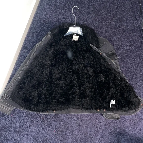 American Eagle size small destroyed black denim heavy furry down quilted jacket - Picture 3 of 10